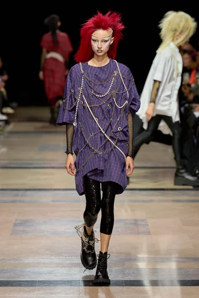 Look 36